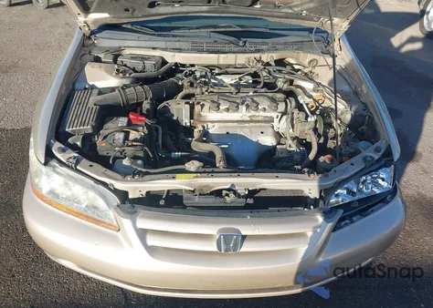 2001 Honda Accord 2.3 Ex z USA, uszkodzony, nr VIN JHMCG56601C027960